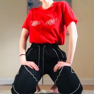 ✨2 for $15 shirts✨Zara Bedazzled Rose Tshirt